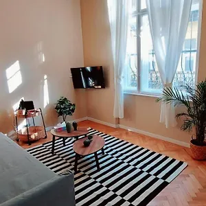 A+ Downtown Akacfa Apartamento Budapest
