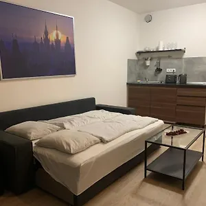 Port Karolina Appartement Praag